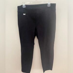 Black ankle pant